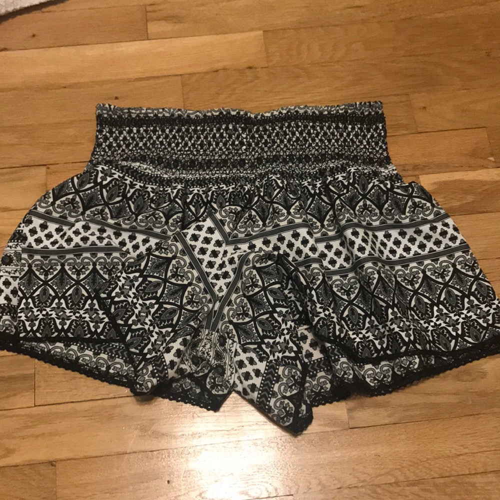 Flowy shorts